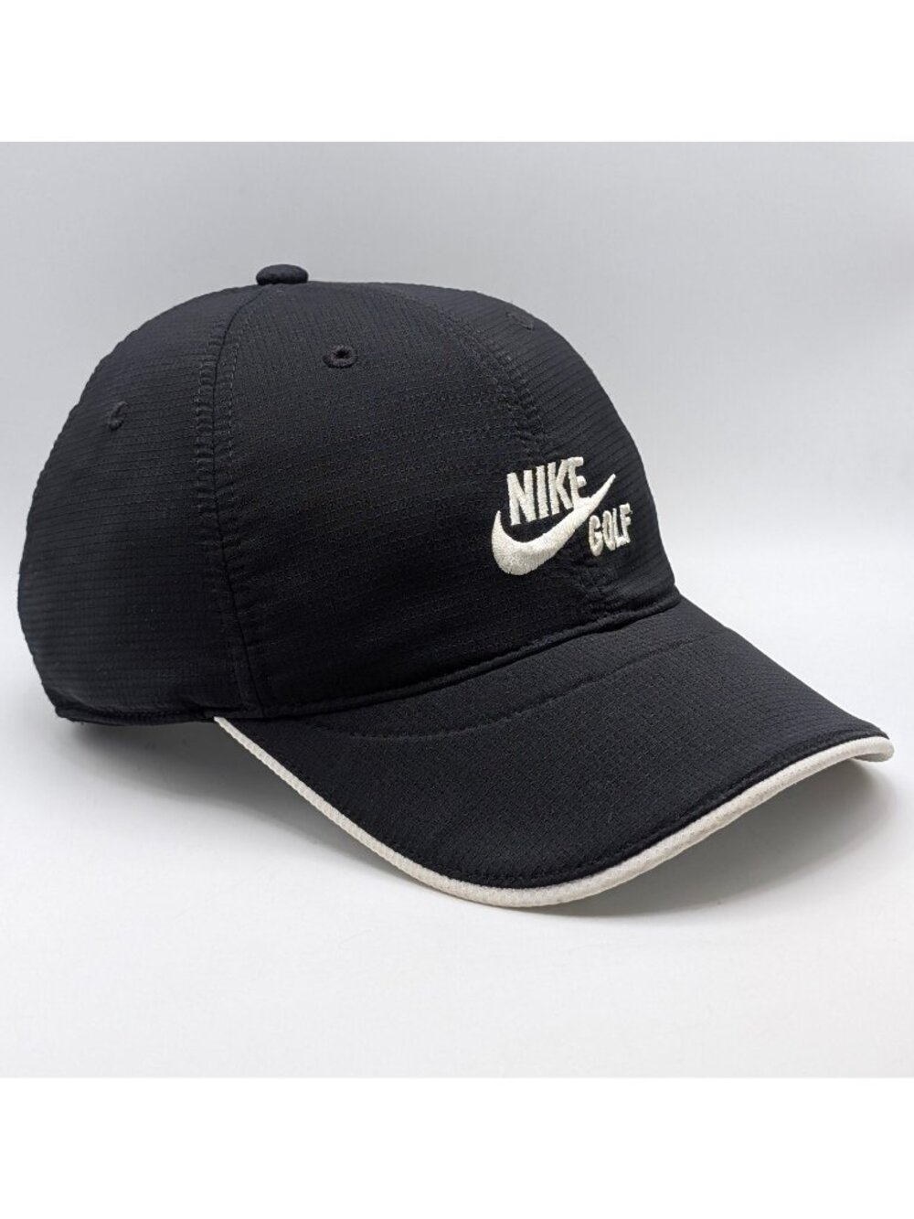Vintage Nike Golf Hat Black Unisex Strap Back Outdoor Lightweight Tiger Woods